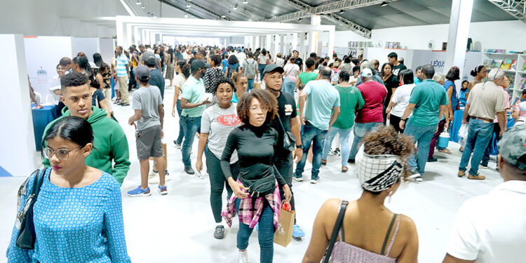 Feria del Libro inicia un amplio programa de actividades