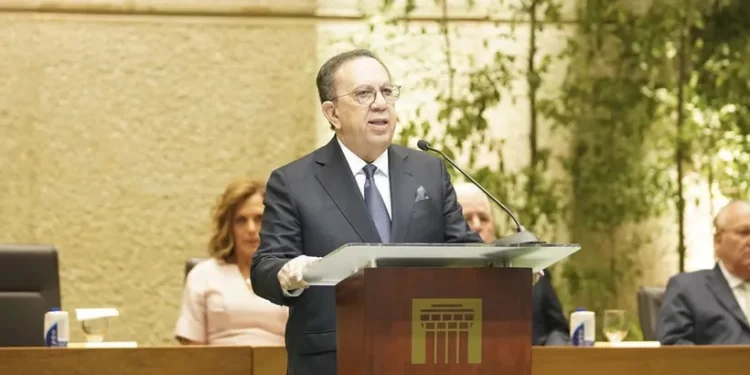 Valdez Albizu informa que la economía dominicana registró un crecimiento interanual de 3.1 % en septiembre de 2023